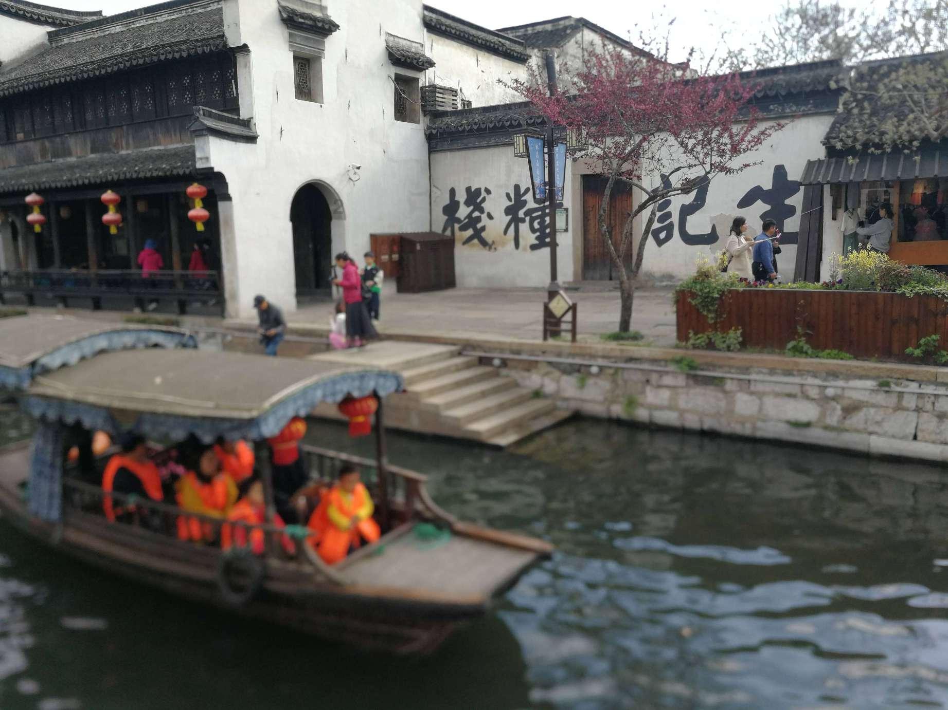 男人喜欢那种理智头脑清醒的女人吗，做事谨慎那种？